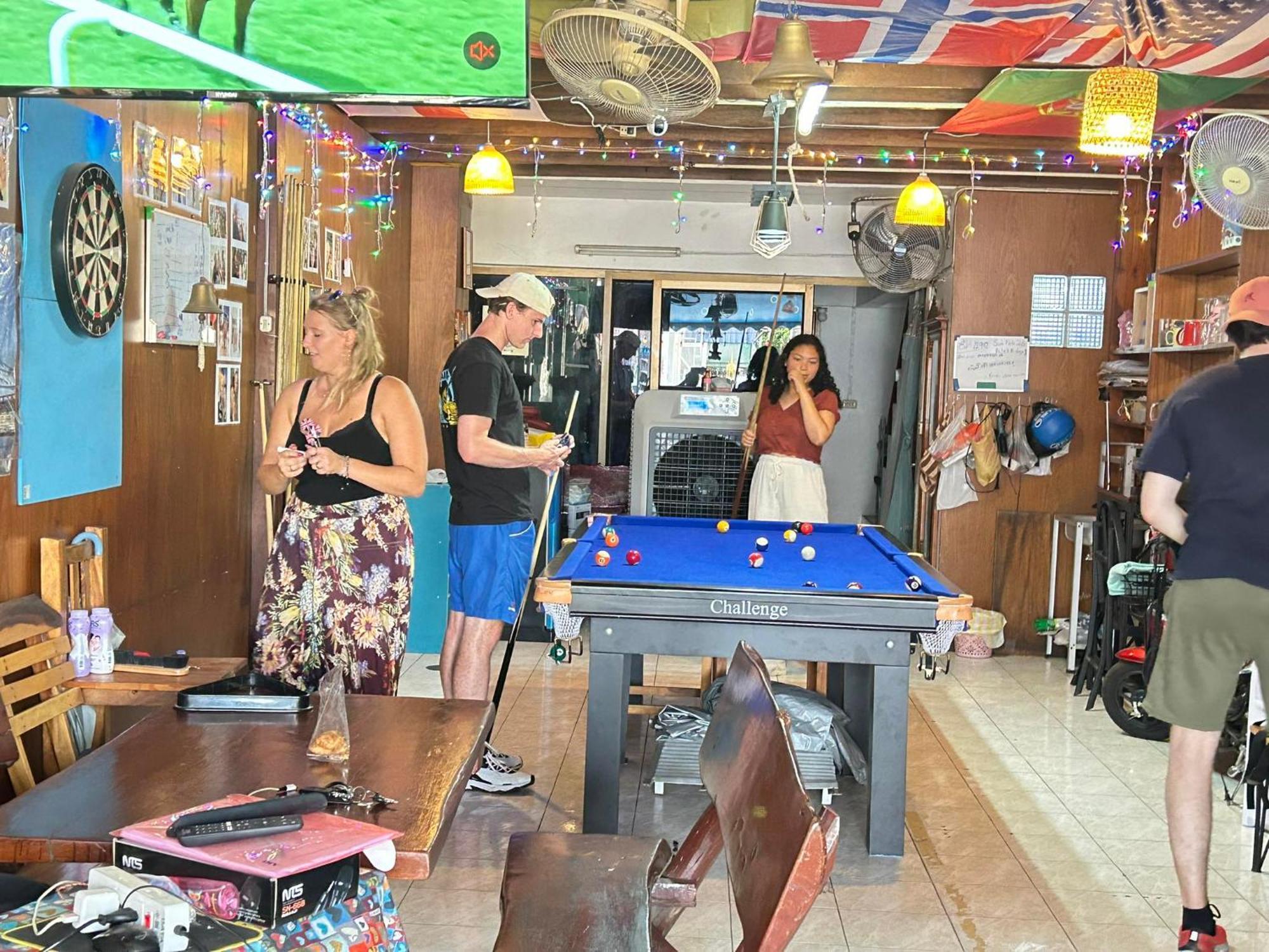 Noot'S Bar And Guesthouse Kancsanaburi Kültér fotó